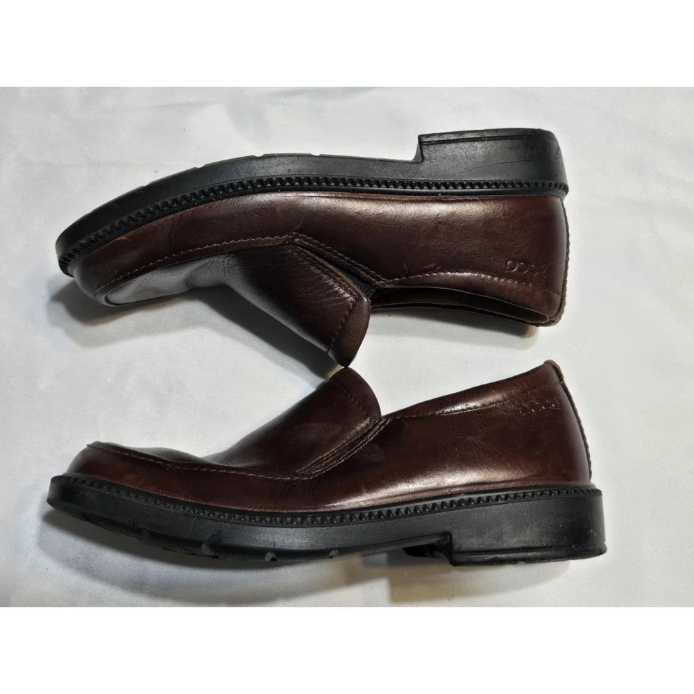 ECCO Boys Brown Leather Slip On Loafers Size EUR 30/ US 12 Slip Resist Preppy